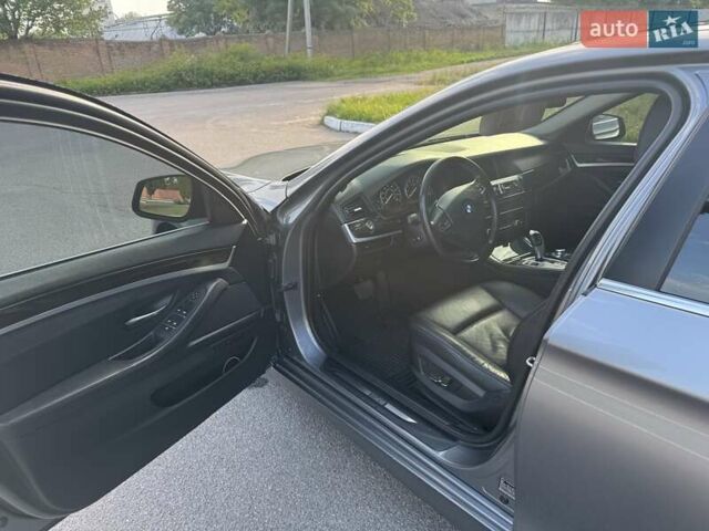 Серый БМВ 5 Серия, объемом двигателя 2.98 л и пробегом 284 тыс. км за 17000 $, фото 19 на Automoto.ua