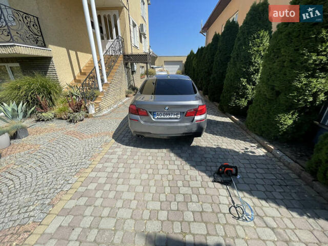 Серый БМВ 5 Серия, объемом двигателя 2 л и пробегом 220 тыс. км за 15500 $, фото 3 на Automoto.ua