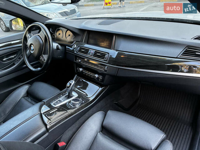 Серый БМВ 5 Серия, объемом двигателя 3 л и пробегом 249 тыс. км за 19700 $, фото 18 на Automoto.ua