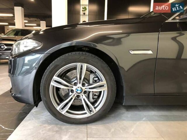 Серый БМВ 5 Серия, объемом двигателя 2 л и пробегом 185 тыс. км за 18900 $, фото 5 на Automoto.ua
