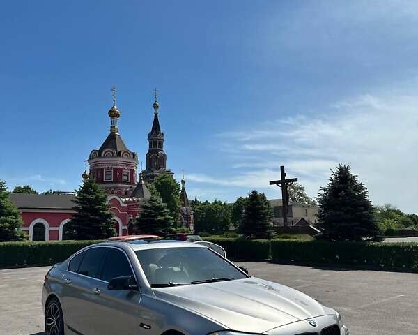 Серый БМВ 5 Серия, объемом двигателя 2 л и пробегом 159 тыс. км за 16000 $, фото 55 на Automoto.ua
