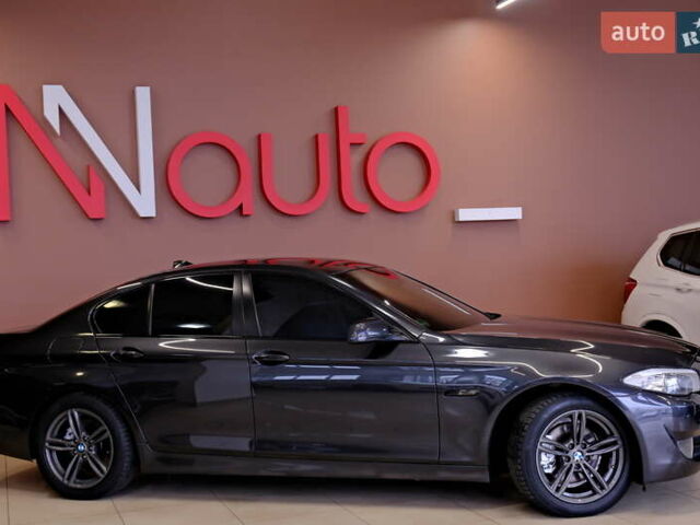 Серый БМВ 5 Серия, объемом двигателя 2 л и пробегом 140 тыс. км за 10900 $, фото 7 на Automoto.ua