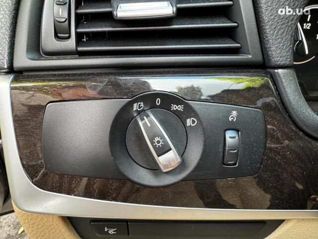 Сірий БМВ 5 Серія, об'ємом двигуна 3 л та пробігом 148 тис. км за 16290 $, фото 13 на Automoto.ua