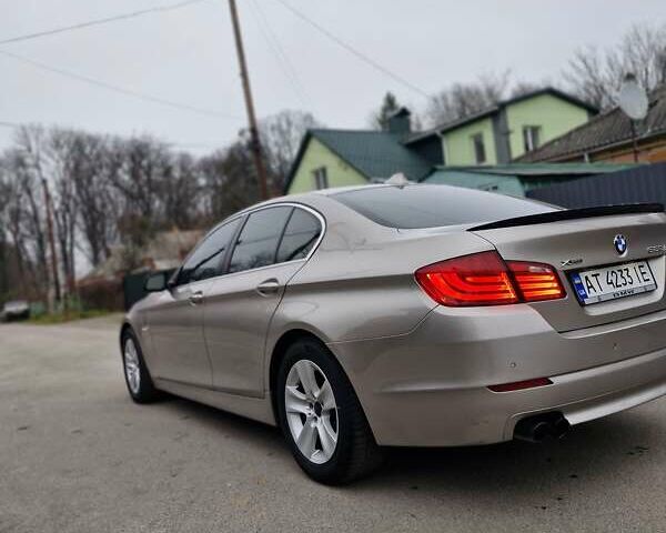 Серый БМВ 5 Серия, объемом двигателя 2 л и пробегом 235 тыс. км за 12600 $, фото 13 на Automoto.ua