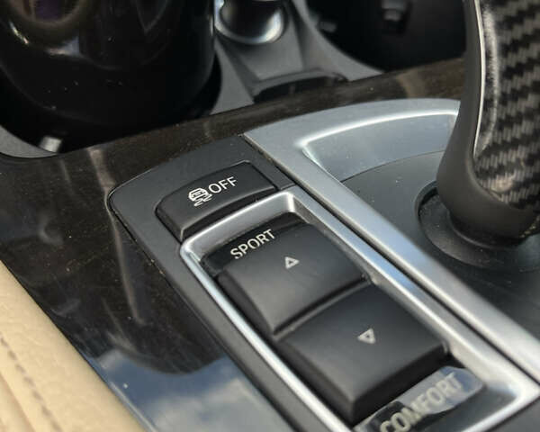 Серый БМВ 5 Серия, объемом двигателя 2.99 л и пробегом 172 тыс. км за 23000 $, фото 29 на Automoto.ua