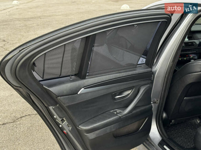 Серый БМВ 5 Серия, объемом двигателя 2 л и пробегом 270 тыс. км за 12000 $, фото 31 на Automoto.ua