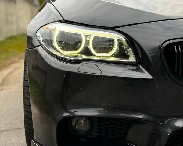 Серый БМВ 5 Серия, объемом двигателя 2 л и пробегом 150 тыс. км за 15000 $, фото 1 на Automoto.ua