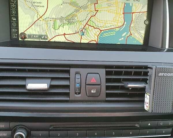 Серый БМВ 5 Серия, объемом двигателя 3 л и пробегом 161 тыс. км за 19900 $, фото 22 на Automoto.ua