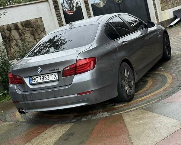 Серый БМВ 5 Серия, объемом двигателя 2 л и пробегом 267 тыс. км за 12800 $, фото 1 на Automoto.ua
