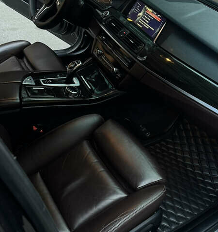 Серый БМВ 5 Серия, объемом двигателя 2.98 л и пробегом 198 тыс. км за 19500 $, фото 9 на Automoto.ua