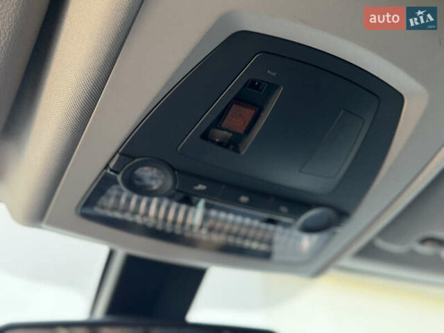 Сірий БМВ 5 Серія, об'ємом двигуна 2.99 л та пробігом 294 тис. км за 16900 $, фото 81 на Automoto.ua