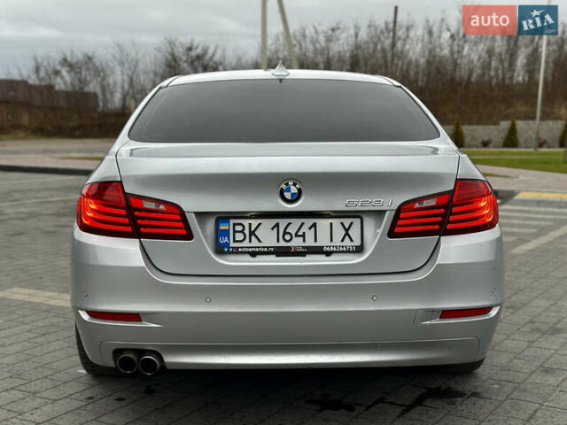 Сірий БМВ 5 Серія, об'ємом двигуна 2 л та пробігом 151 тис. км за 13500 $, фото 13 на Automoto.ua