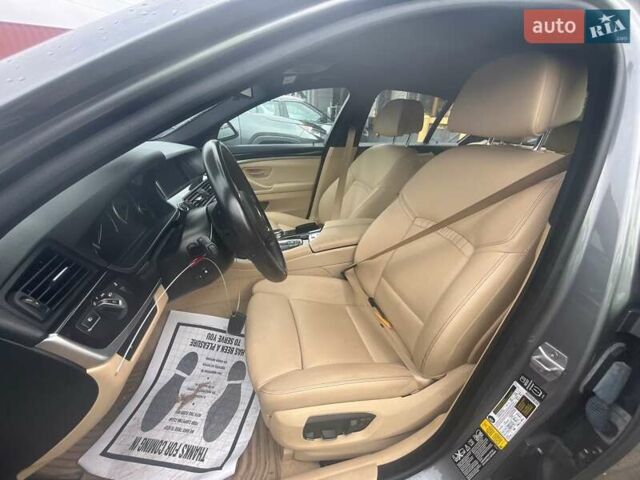 Серый БМВ 5 Серия, объемом двигателя 3 л и пробегом 153 тыс. км за 15000 $, фото 10 на Automoto.ua