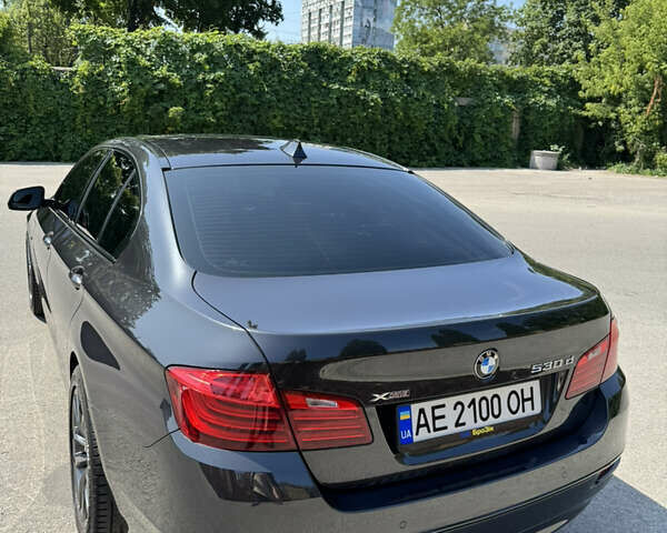 Серый БМВ 5 Серия, объемом двигателя 2.99 л и пробегом 174 тыс. км за 24500 $, фото 7 на Automoto.ua