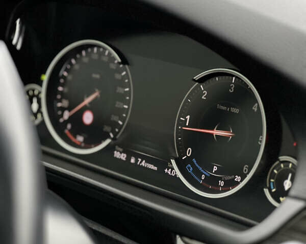 Серый БМВ 5 Серия, объемом двигателя 2 л и пробегом 149 тыс. км за 18999 $, фото 43 на Automoto.ua