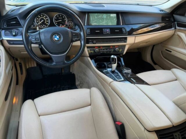 Сірий БМВ 5 Серія, об'ємом двигуна 3 л та пробігом 82 тис. км за 14500 $, фото 9 на Automoto.ua