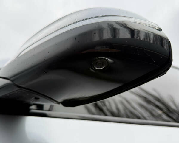 Серый БМВ 5 Серия, объемом двигателя 2.99 л и пробегом 222 тыс. км за 20000 $, фото 22 на Automoto.ua