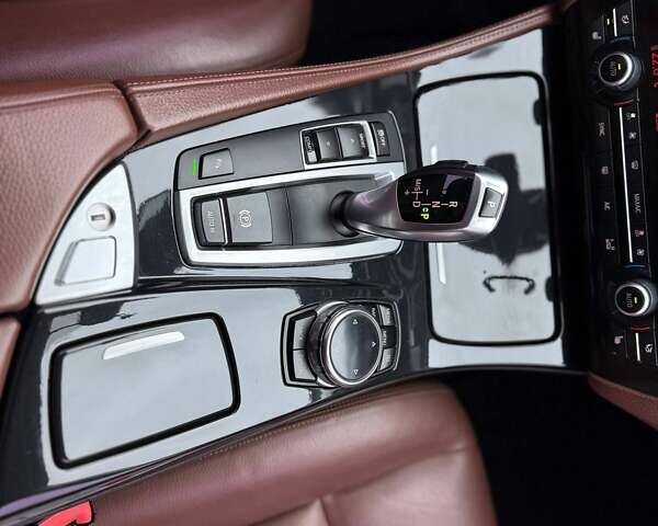 Серый БМВ 5 Серия, объемом двигателя 2 л и пробегом 260 тыс. км за 15499 $, фото 17 на Automoto.ua