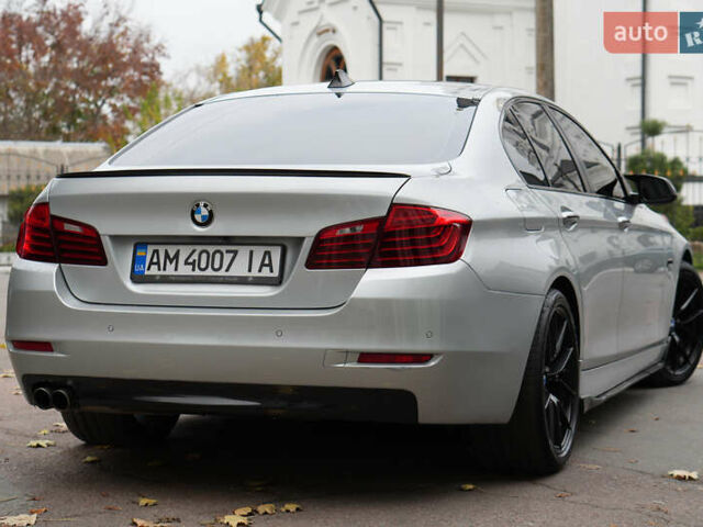 Серый БМВ 5 Серия, объемом двигателя 2 л и пробегом 212 тыс. км за 14000 $, фото 3 на Automoto.ua