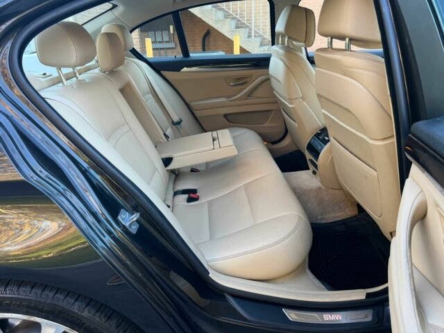 Сірий БМВ 5 Серія, об'ємом двигуна 3 л та пробігом 82 тис. км за 14500 $, фото 12 на Automoto.ua