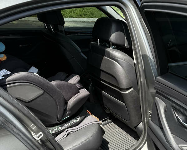 Серый БМВ 5 Серия, объемом двигателя 2 л и пробегом 236 тыс. км за 18700 $, фото 38 на Automoto.ua