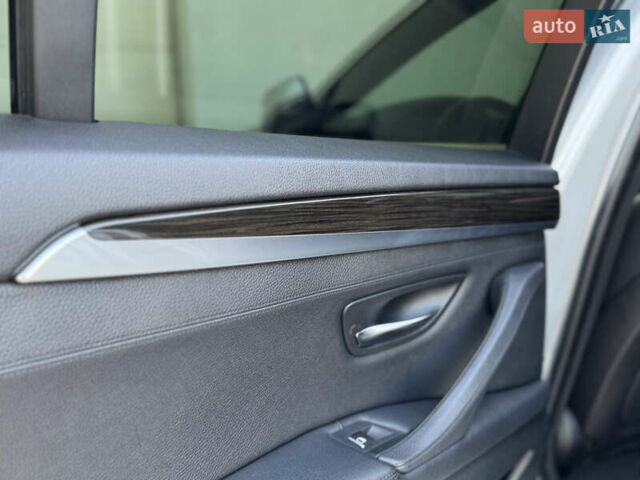 Сірий БМВ 5 Серія, об'ємом двигуна 2.99 л та пробігом 294 тис. км за 16900 $, фото 30 на Automoto.ua