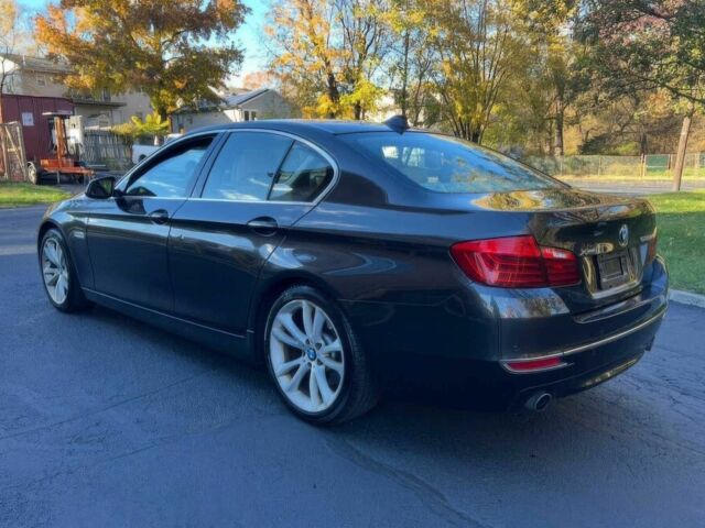 Сірий БМВ 5 Серія, об'ємом двигуна 3 л та пробігом 82 тис. км за 14500 $, фото 6 на Automoto.ua