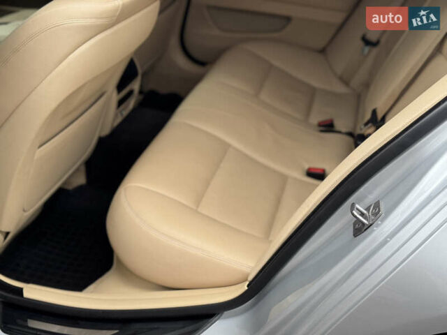 Сірий БМВ 5 Серія, об'ємом двигуна 2.99 л та пробігом 262 тис. км за 19500 $, фото 21 на Automoto.ua