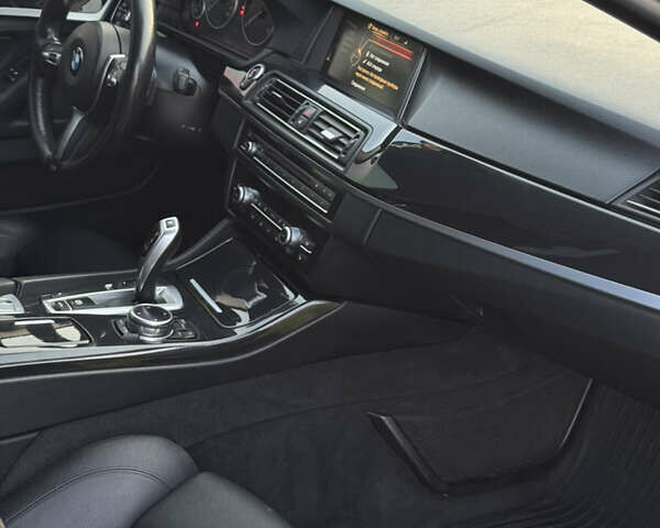 Сірий БМВ 5 Серія, об'ємом двигуна 2 л та пробігом 210 тис. км за 18000 $, фото 41 на Automoto.ua