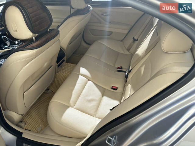 Серый БМВ 5 Серия, объемом двигателя 2 л и пробегом 196 тыс. км за 15600 $, фото 10 на Automoto.ua