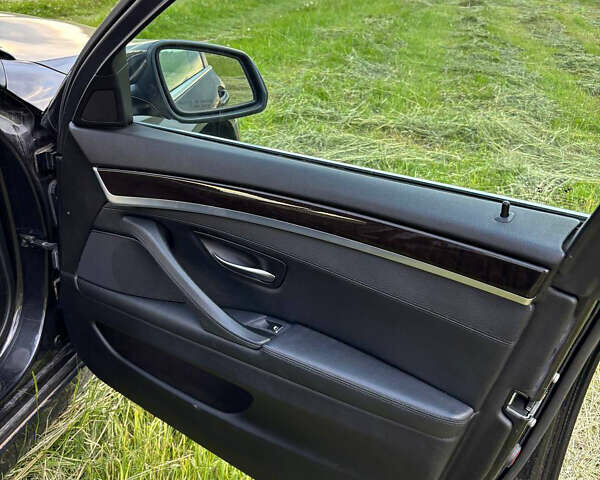 Сірий БМВ 5 Серія, об'ємом двигуна 2 л та пробігом 141 тис. км за 14499 $, фото 13 на Automoto.ua