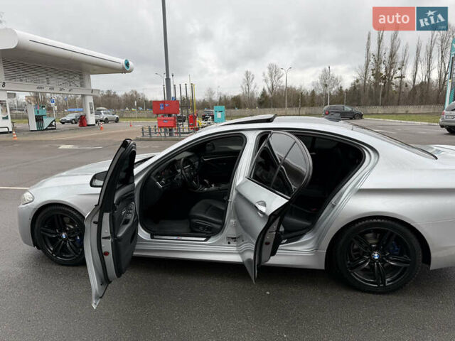 Серый БМВ 5 Серия, объемом двигателя 2.99 л и пробегом 222 тыс. км за 20000 $, фото 11 на Automoto.ua