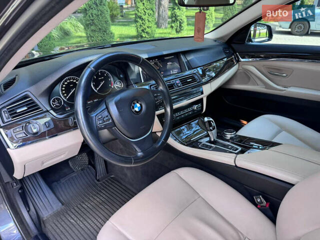 БМВ 5 Серия 2014 в Луцке на Automoto.ua Серый БМВ 5 Серия, объемом двигателя 2 л и пробегом 248 тыс. км за 15450 $, фото 11 на Automoto.ua