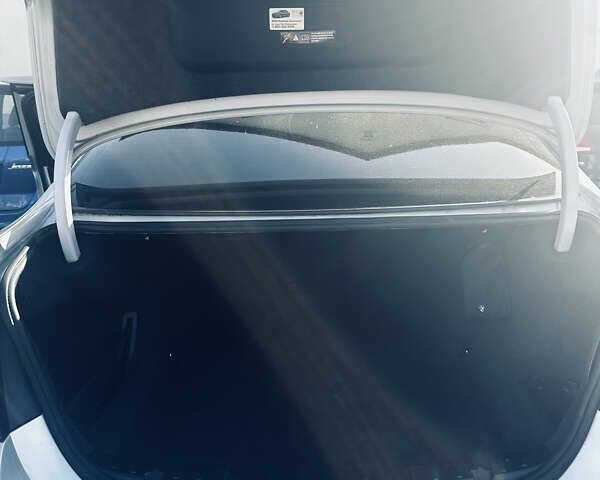 Серый БМВ 5 Серия, объемом двигателя 0 л и пробегом 196 тыс. км за 26500 $, фото 16 на Automoto.ua