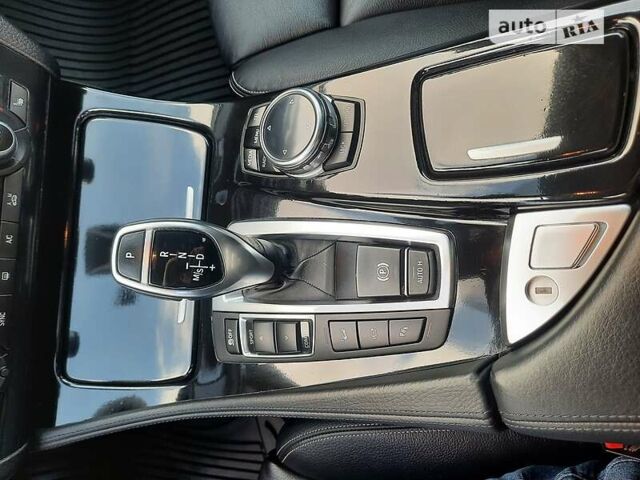 Серый БМВ 5 Серия, объемом двигателя 3 л и пробегом 155 тыс. км за 25900 $, фото 26 на Automoto.ua
