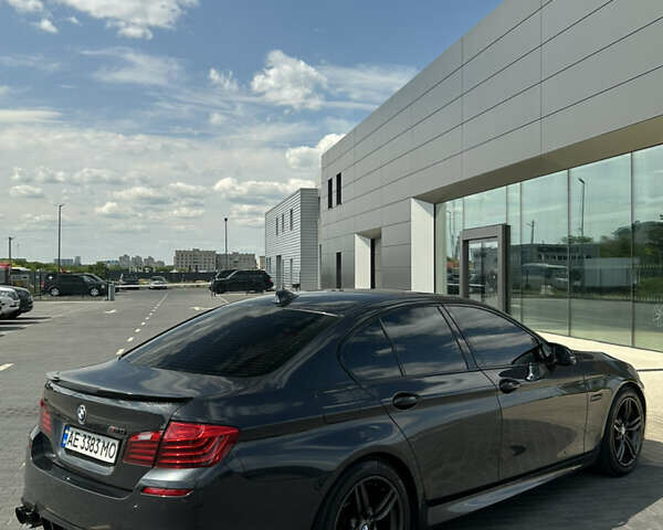 Серый БМВ 5 Серия, объемом двигателя 2.99 л и пробегом 234 тыс. км за 21500 $, фото 4 на Automoto.ua