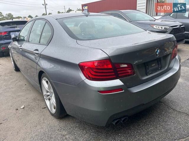 Серый БМВ 5 Серия, объемом двигателя 3 л и пробегом 153 тыс. км за 15000 $, фото 3 на Automoto.ua
