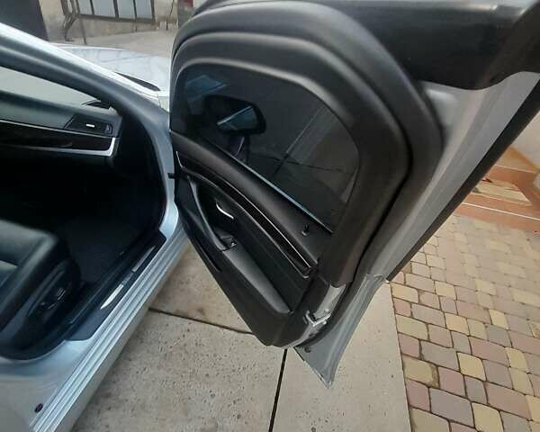 Серый БМВ 5 Серия, объемом двигателя 2 л и пробегом 262 тыс. км за 14300 $, фото 12 на Automoto.ua