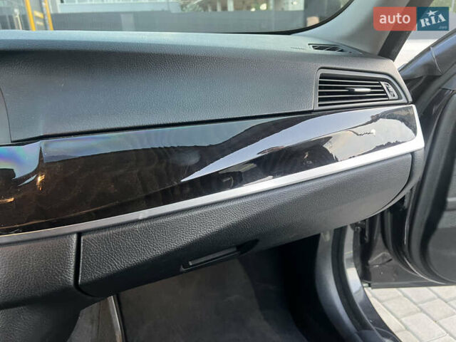 Серый БМВ 5 Серия, объемом двигателя 2.98 л и пробегом 150 тыс. км за 20000 $, фото 14 на Automoto.ua