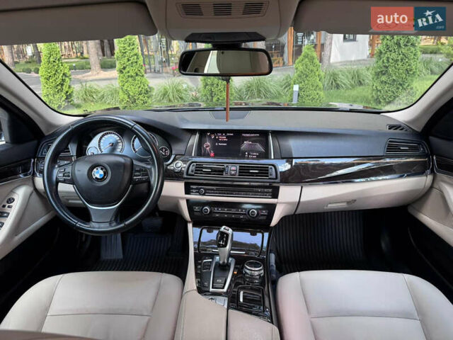 БМВ 5 Серия 2014 в Луцке на Automoto.ua Серый БМВ 5 Серия, объемом двигателя 2 л и пробегом 248 тыс. км за 15450 $, фото 13 на Automoto.ua