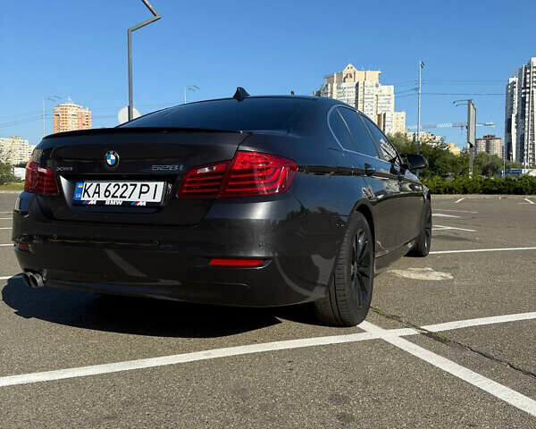 Сірий БМВ 5 Серія, об'ємом двигуна 2 л та пробігом 161 тис. км за 17500 $, фото 5 на Automoto.ua