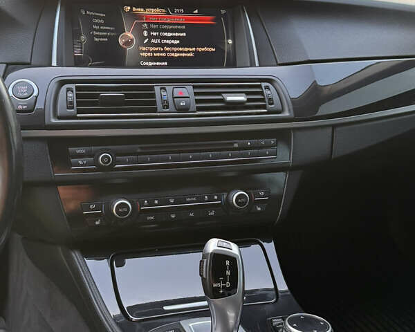 Сірий БМВ 5 Серія, об'ємом двигуна 2 л та пробігом 210 тис. км за 18000 $, фото 35 на Automoto.ua