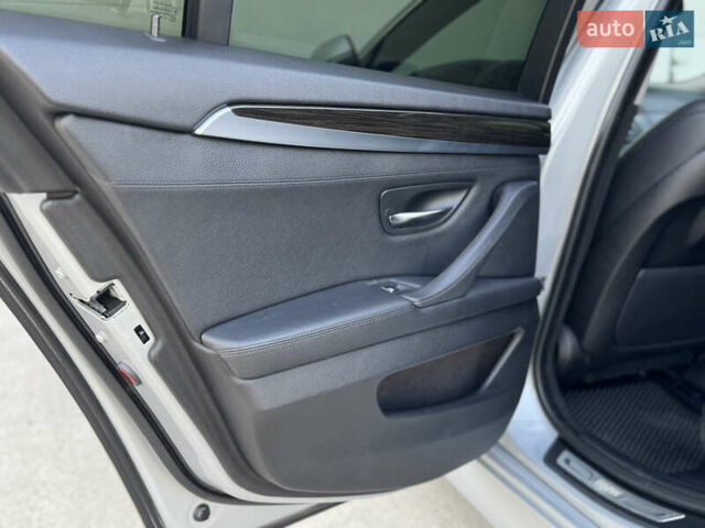 Серый БМВ 5 Серия, объемом двигателя 2.99 л и пробегом 293 тыс. км за 17500 $, фото 55 на Automoto.ua