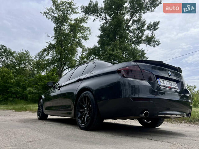 Серый БМВ 5 Серия, объемом двигателя 2.98 л и пробегом 251 тыс. км за 17200 $, фото 7 на Automoto.ua