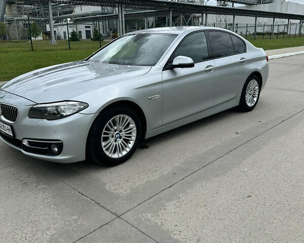 Серый БМВ 5 Серия, объемом двигателя 2 л и пробегом 295 тыс. км за 17200 $, фото 1 на Automoto.ua