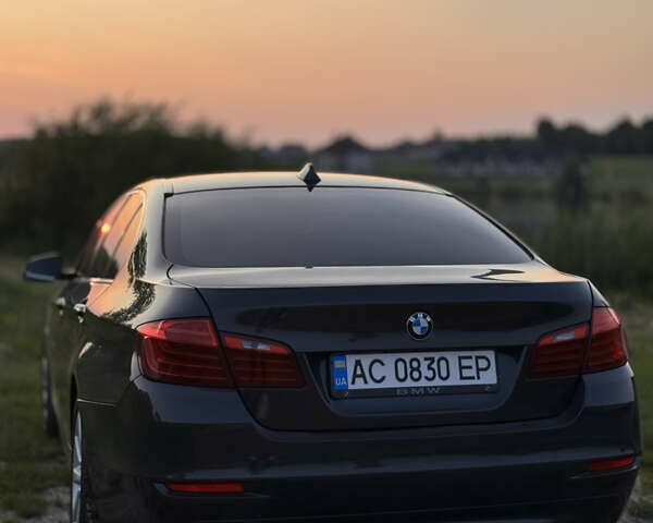 Сірий БМВ 5 Серія, об'ємом двигуна 2 л та пробігом 210 тис. км за 18000 $, фото 13 на Automoto.ua