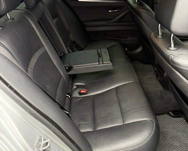 Серый БМВ 5 Серия, объемом двигателя 2.99 л и пробегом 222 тыс. км за 20000 $, фото 14 на Automoto.ua