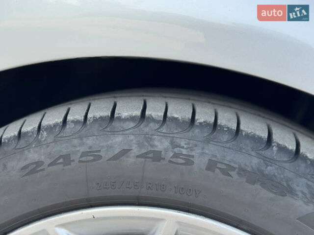 Серый БМВ 5 Серия, объемом двигателя 2.99 л и пробегом 293 тыс. км за 17500 $, фото 78 на Automoto.ua