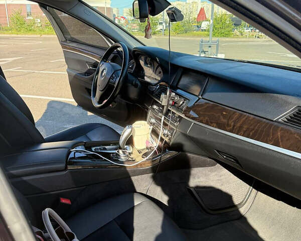 Сірий БМВ 5 Серія, об'ємом двигуна 2 л та пробігом 161 тис. км за 17500 $, фото 21 на Automoto.ua