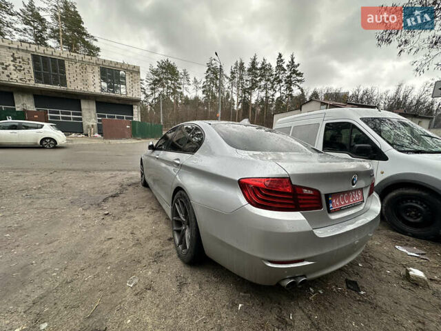 Серый БМВ 5 Серия, объемом двигателя 2 л и пробегом 222 тыс. км за 9500 $, фото 5 на Automoto.ua
